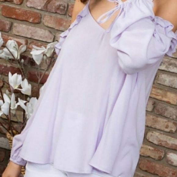 Cold Shoulder Bubble Sleeved Top - Picture 5 of 5